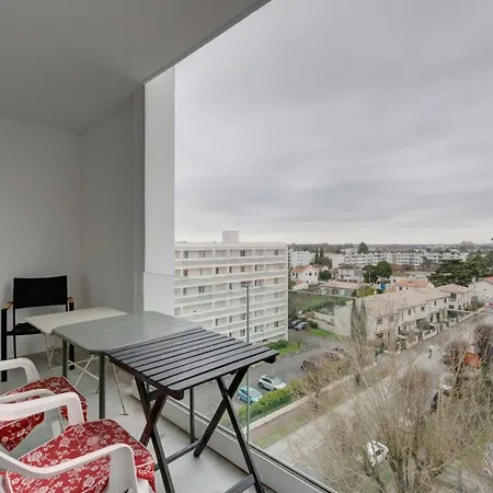 Guestready - 2 Bedroom With Terrace Near Bordeaux * Le Bouscat