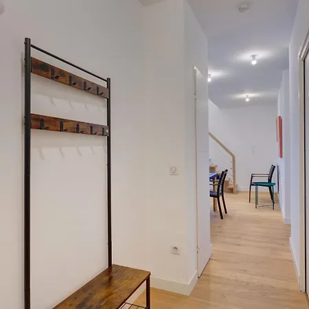 Apartment Guestready - 2 Bedroom With Terrace Near Bordeaux